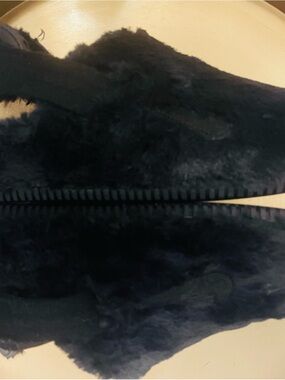 Nike Black Faux Fur Women's Slippers - Cozy Slip-On